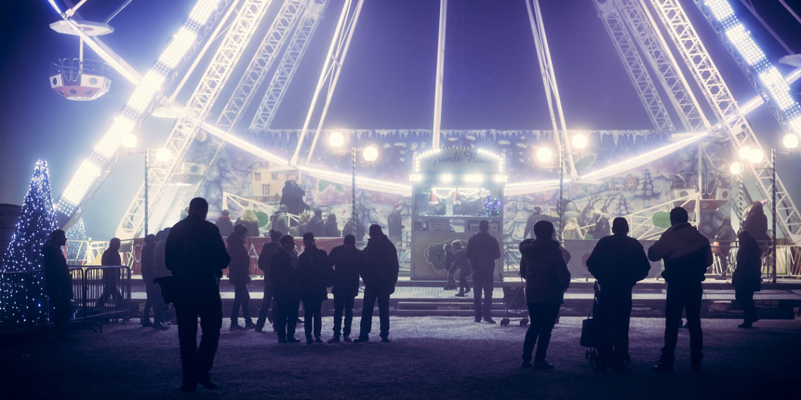 Covid-19: Omicron & Delta οδηγούν το τσουνάμι κρουσμάτων