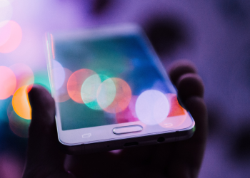 Πιο φθηνοί από 1η Ιανουαρίου οι λογαριασμοί κινητής τηλεφωνίας