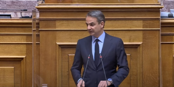 Μητσοτάκης: Νέα σημαντική αύξηση του κατώτατου μισθού από την 1η Μαΐου 2022