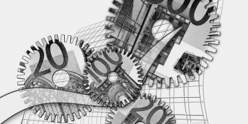ΤτΕ: Κόκκινα δάνεια αξίας άνω των €87,6 δισ. κατέχουν οι εταιρείες διαχείρισης