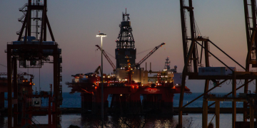 Κάτω από τα $100 για τρίτη μέρα η τιμή του αργού Brent