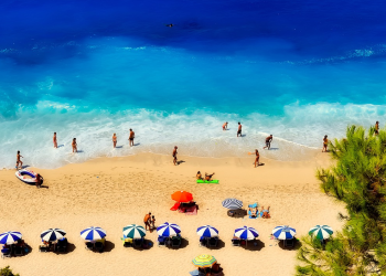 Στα  € 2.416,1 εκατ. το πλεόνασμα το ταξιδιωτικό ισοζύγιο τον Ιούνιο 2022