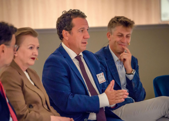 Στο συνέδριο της CLIA o Εκτελεστικός Διευθυντής της ΕΛΙΜΕ κ. Δ. Ιατρίδης