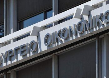 ΥΠΟΙΚ: Στα €23,5 δισ. για το 2023 & επιπλέον €10 δισ. για τα επόμενα έτη, οι εξαγγελίες Τσίπρα