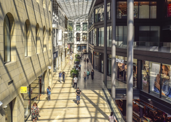 Eurobank: Επιβράδυνση των πωλήσεων στο λιανικό εμπόριο
