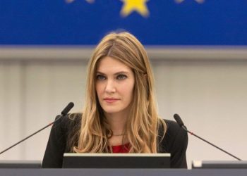 Συνελήφθη η Εύα Καϊλή για διαφθορά, εγκληματική οργάνωση & ξέπλυμα χρήματος