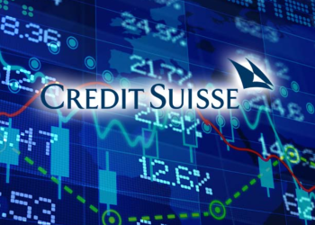 Οι μετοχές της Credit Suisse βυθίζονται καθώς συνεχίζονται οι φόβοι για γενικότερο τραπεζικό κραχ