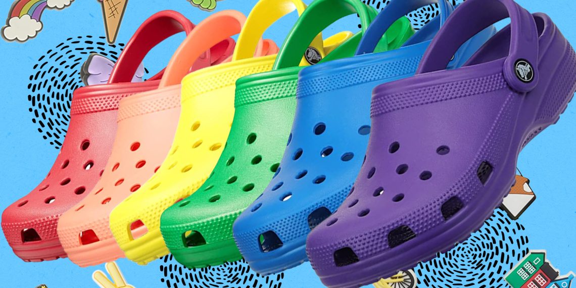 Crocs: Η “μόδα” & η ιστορία τους