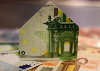 ΤτΕ: Στα € 71,164 δισ. η αξία των δανείων που διαχειρίζονται funds & servicers