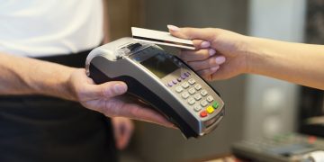 POS: Παράταση 1+1 μήνα στην ολοκλήρωση της διασύνδεσης με τις ταμειακές μηχανές