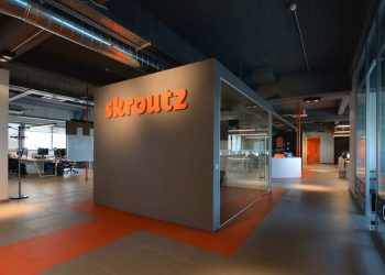 Skroutz: Στα € 63 η τιμή του μέσου καλαθιού το Πάσχα