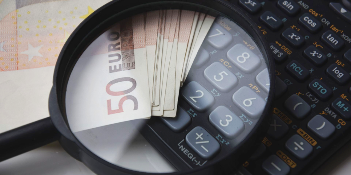 Ελεύθεροι επαγγελματίες: Από τον Σεπτέμβριο οι αλλαγές στον τεκμαρτό τρόπο φορολόγησης