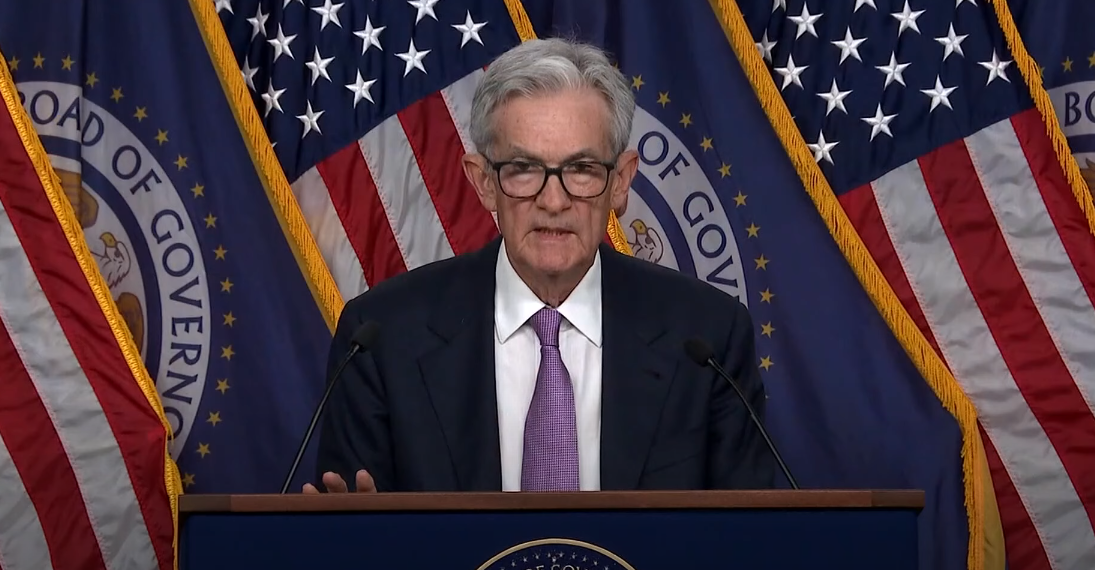 Η Fed μείωσε τα επιτόκια κατά 50 μονάδες μετά από τέσσερα χρόνια