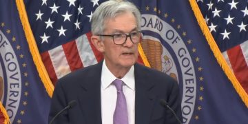Η Federal Reserve μείωσε τα επιτόκια κατά 25 μονάδες βάσης