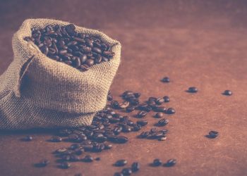 Αιφνιδιαστικός επιτόπιος έλεγχος της Επιτροπής Ανταγωνισμού στις αγορές καφέ, σοκολάτας & βρεφικής διατροφής