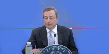 Μάριο Ντράγκι: Ξεχάστε τις ΗΠΑ – H Ευρώπη έχει επιβάλει με επιτυχία δασμούς στον εαυτό της