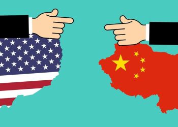 Εμπορικός πόλεμος Κίνας – ΗΠΑ: Το Πεκίνο απαντά με δασμούς 34%