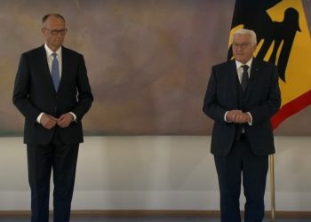 Ορκίστηκε ο νέος καγκελάριος Φρίντριχ Μερτς