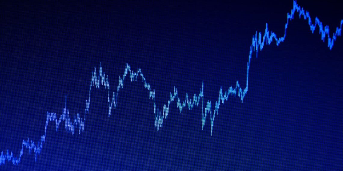 Χρηματιστήριο Αθηνών: Ισχυρός Αύγουστος με αυξημένο τζίρο – Διόρθωση 1,05% σε εβδομαδιαία βάση