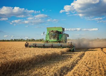 Ρεκόρ πληρωμών προς τον αγροτικό κόσμο το 2025