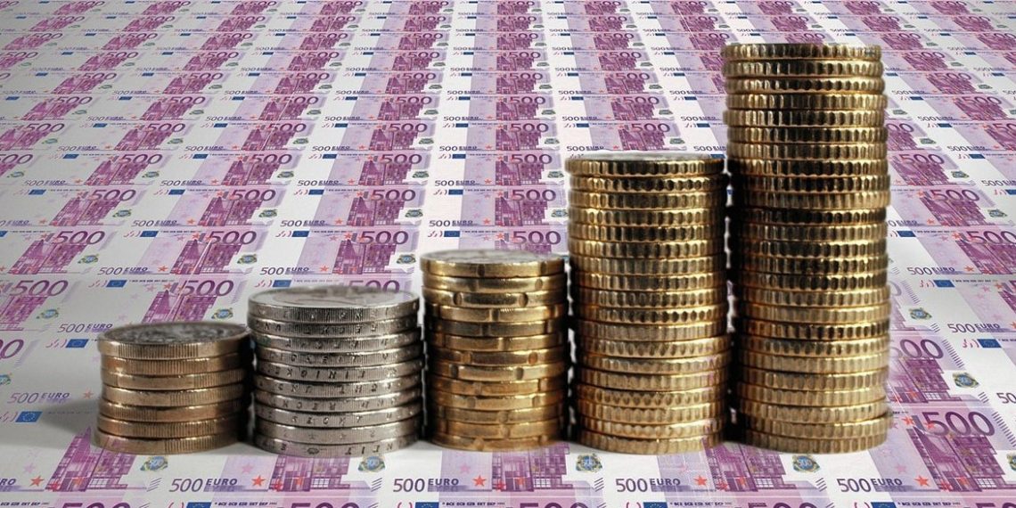 Δημοσιονομικό “άλμα” το 2025: Πρωτογενές πλεόνασμα 8,1 δισ. ευρώ