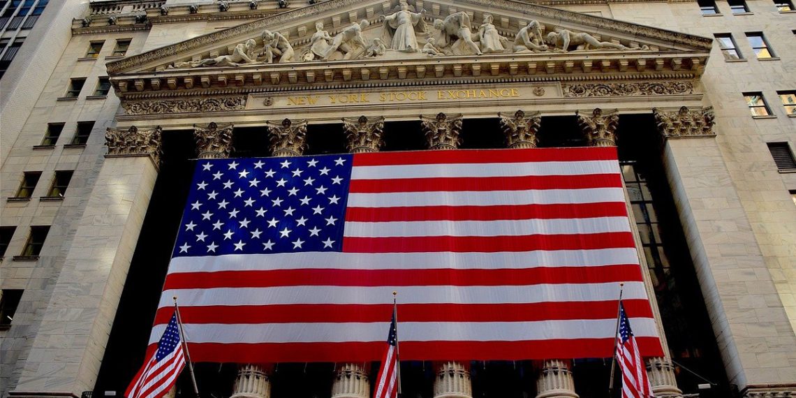 Wall Street: Κέρδη με “οδηγό” τις τράπεζες – Άνοδος για Dow Jones, Nasdaq και S&P 500